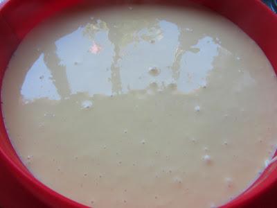 Tarta de crema de San José y yema