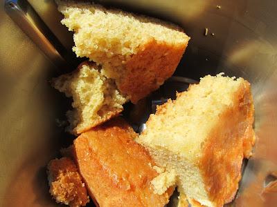 Tarta de crema de San José y yema