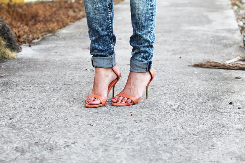 Acid Wash Jeans