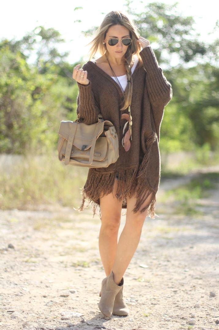 FRINGED PONCHO
