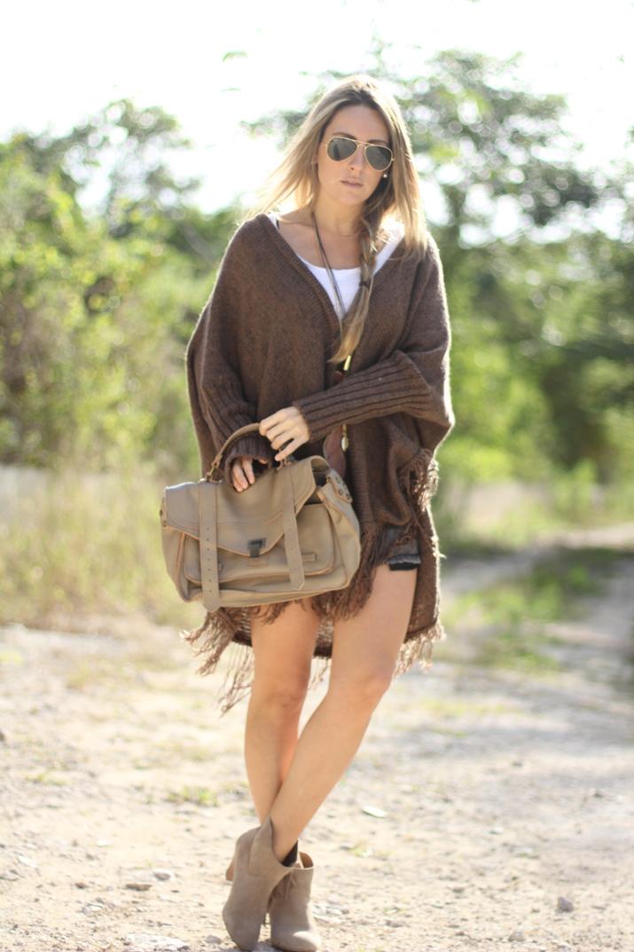 FRINGED PONCHO