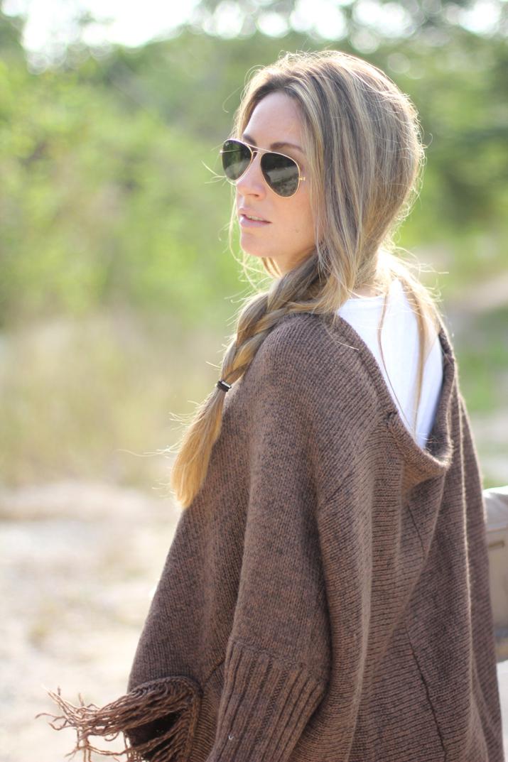 FRINGED PONCHO