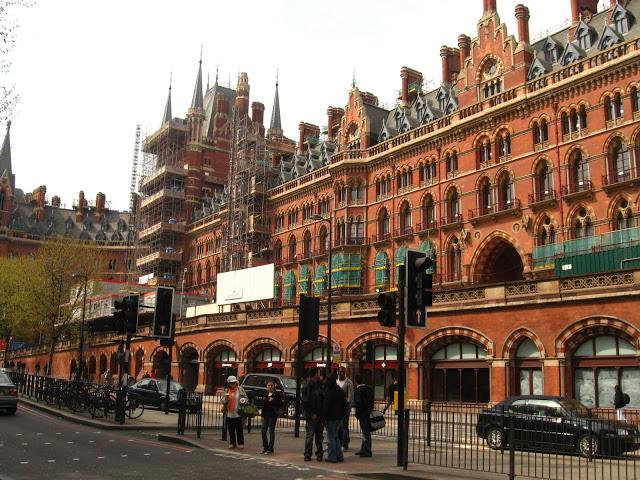 Estación de tren de St. Pancras : las ceremonias del adiós