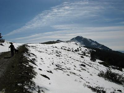 Peña la Cabra desde el Puerto de la Puebla, Sierra del Rincón 2-3-13