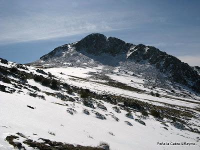 Peña la Cabra desde el Puerto de la Puebla, Sierra del Rincón 2-3-13