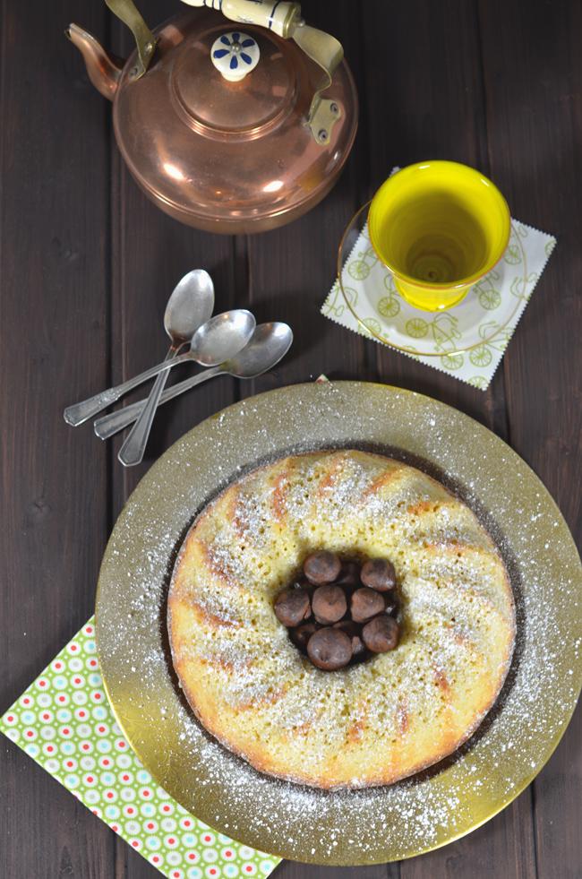 Bundt Cake de limon y trufas de chocolate, receta dedicada a Karen Barton #baroneti