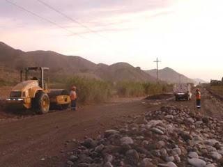 En Cañete: CARRETERA MALA – CALANGO YA ES UNA REALIDAD…. Trabajo Se Encuentra En Su Etapa Final