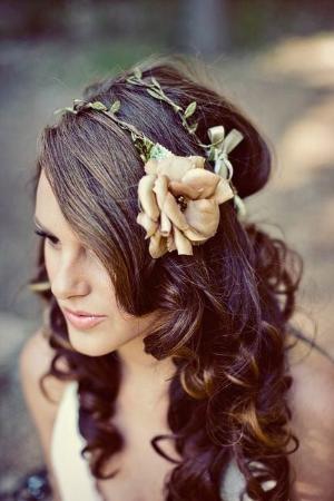 Tocados de flores para tu boda