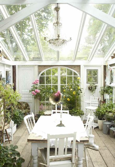 Greenhouse garden