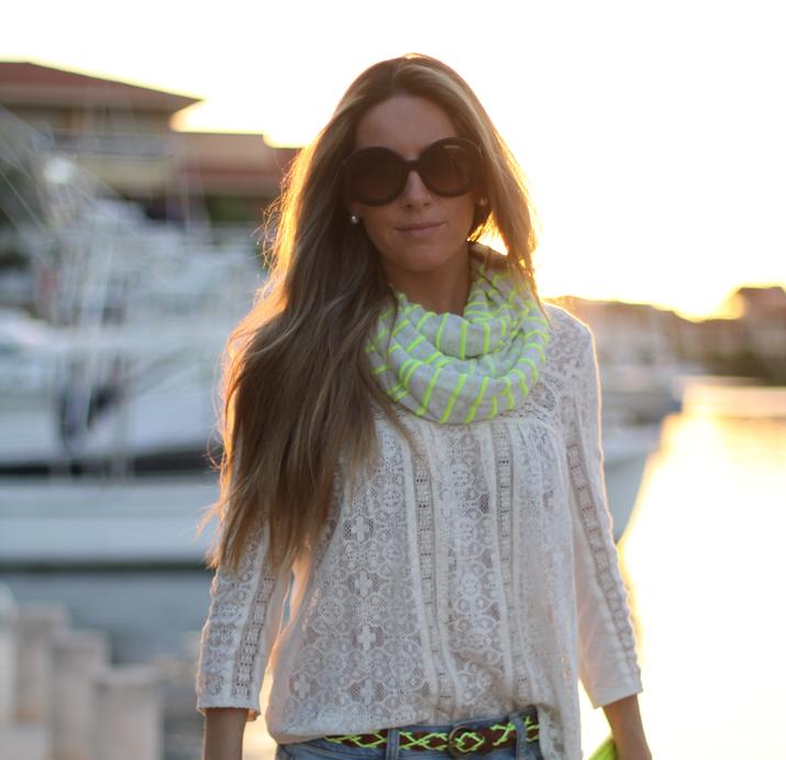 LACE, JEANS & FLUO