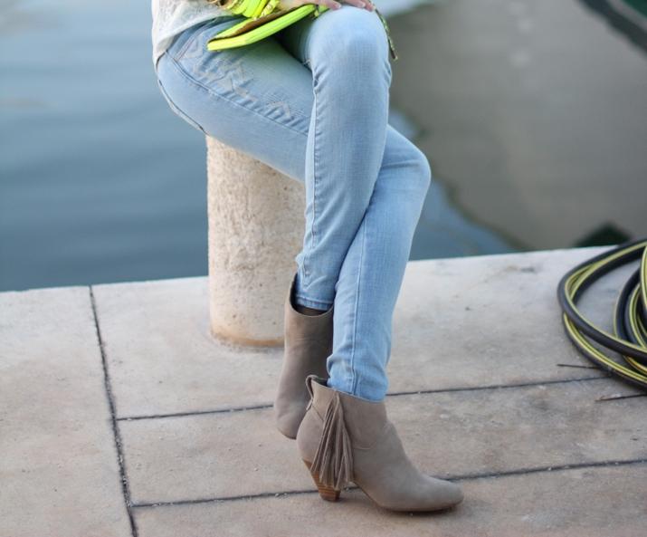 LACE, JEANS & FLUO