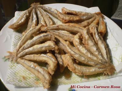 MANOJITOS DE BOQUERONES FRITOS DE LA BAHIA DE MALAGA