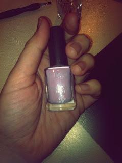 Otra de uñas by Mumu… a ver que os parecen. Otra de uñas by Mumu… a ver que os parecen.