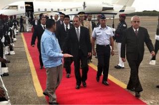 Danilo regresó esta tarde desde Venezuela.