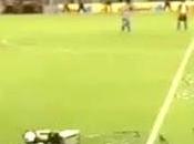 Hincha independiente rompió vidrio cabina transmisión televisiva argentina