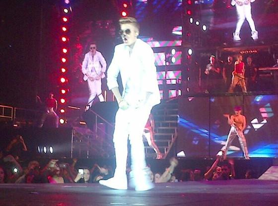 El Colapso de   Justin Bieber durante el concierto (VIDEO)