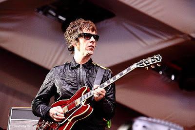 Jay Mehler Cambia Kasabian por Beady Eye