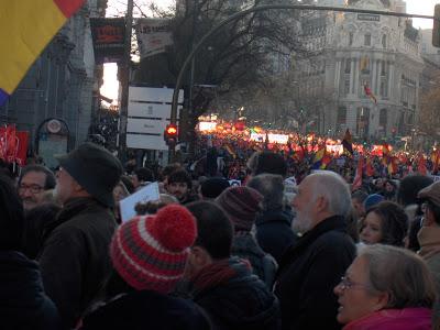 SOMOS LA GRIETA DE SU MURO