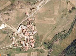 Monasterios de San Tirso y Santa María de Tremaya