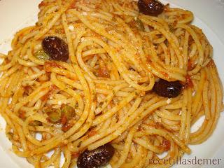 PASTA A LA PUTANESCA