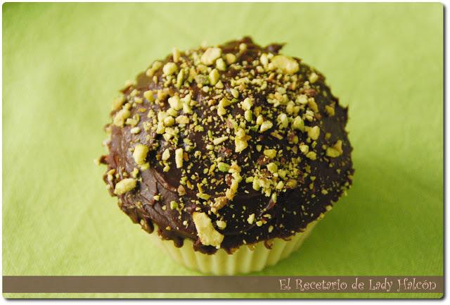 Cupcakes de pistacho y chocolate