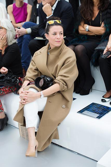 To the stake, yer or no? To the stake, yer or no?