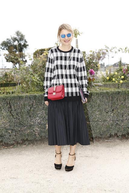 To the stake, yer or no? To the stake, yer or no?