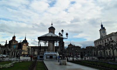 La UAH (Universidad de Alcalá de Henares) en la calle: 