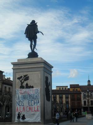 La UAH (Universidad de Alcalá de Henares) en la calle: 