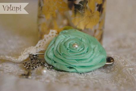 Broche - Vintage moments 1