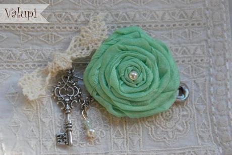 Broche - Vintage moments 1