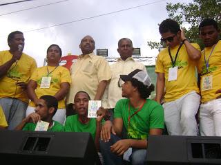 Neiba realizó su desfile de Carnaval 2013.