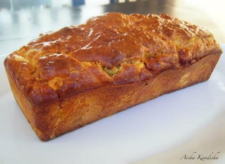 PASTEL SALADO DE CHISTORRA Y ACEITUNAS