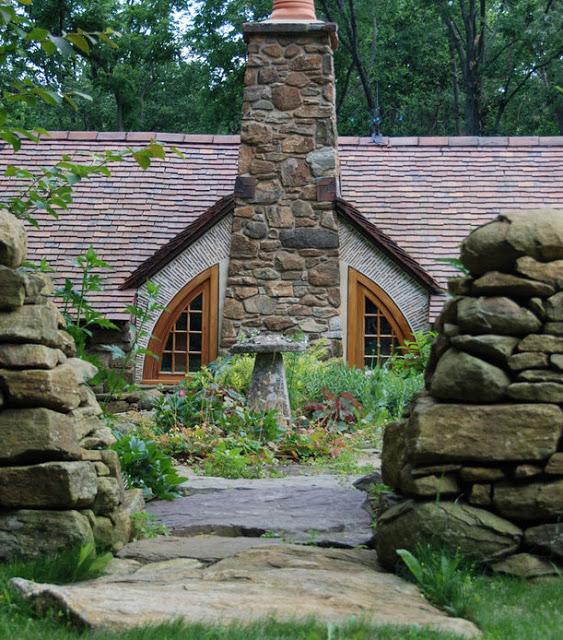 una increible casa... hobbit!!