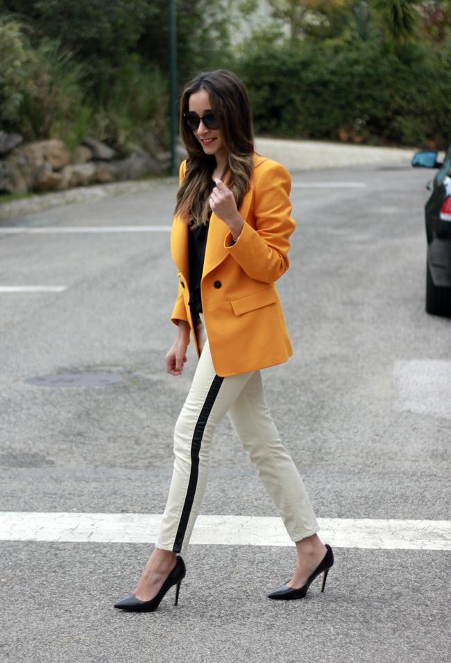 Black, White & Yellow