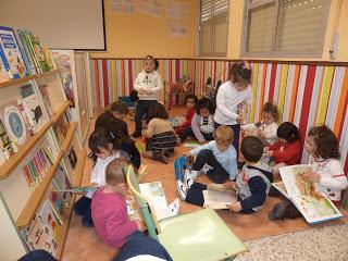 NUESTRA PRIMERA VISITA A LA BIBLIOTECA DEL COLE