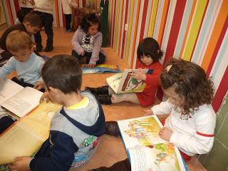 NUESTRA PRIMERA VISITA A LA BIBLIOTECA DEL COLE