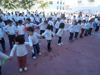 ASÍ CELEBRAMOS EL DÍA DE LA PAZ EN NUESTRO COLE