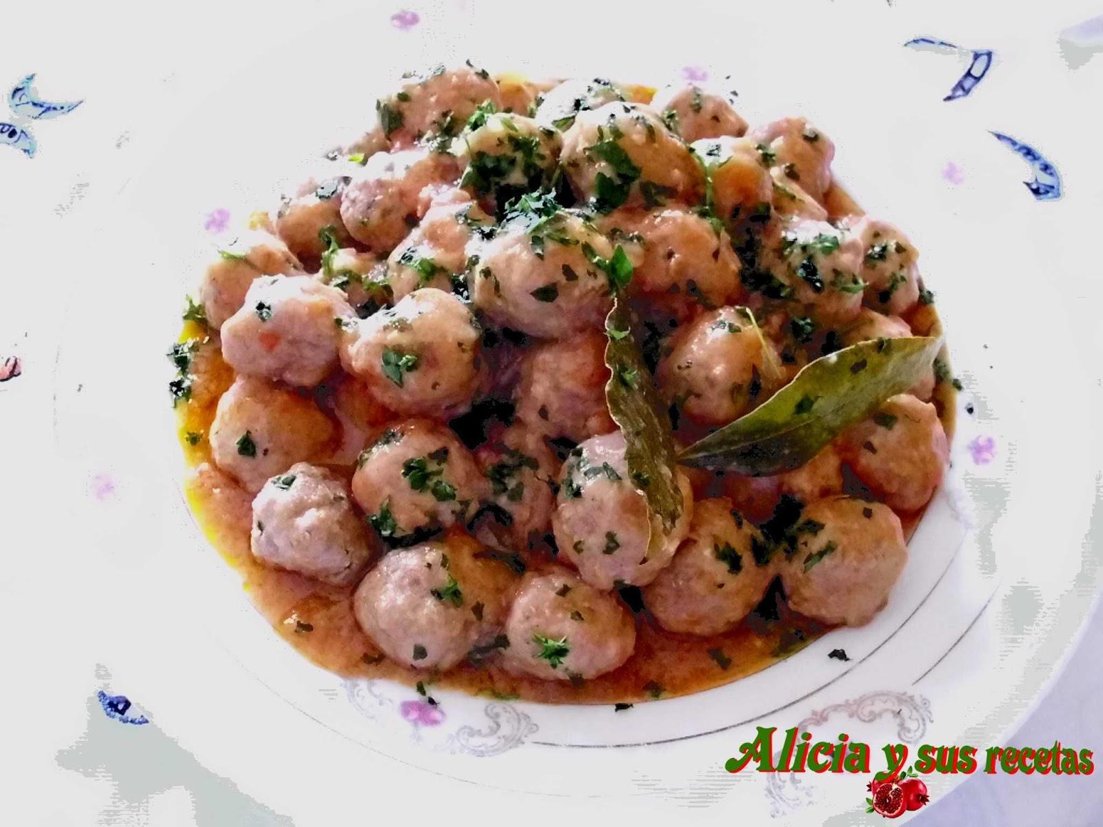 ALBÓNDIGAS DE TERNERA EN SALSA