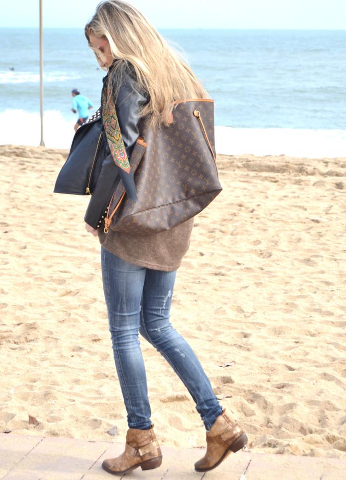 Having a walk near the sea