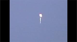 Ovni con cola aparece en México