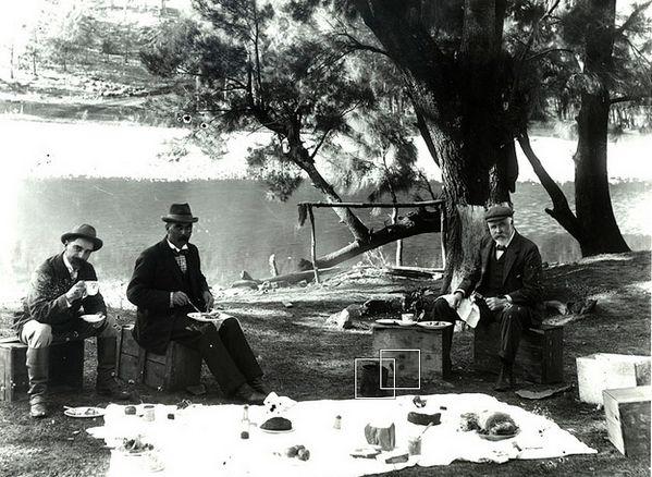 old-picnic