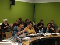 Mujeres que mueven montañas: Estrategias y mecanismos de financiamiento exitosos para erradicar la violencia contra las mujeres