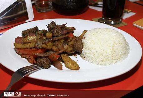 EN EL DOOMO ENTRE AMIGOS doomo-social