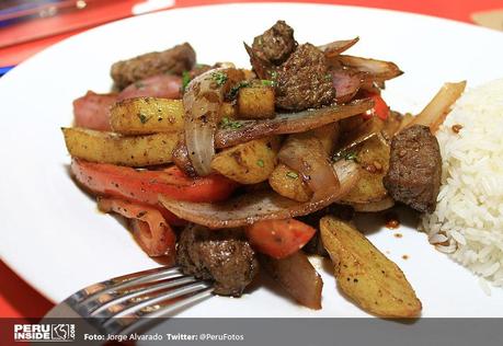 EN EL DOOMO ENTRE AMIGOS doomo-social2