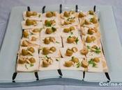 Canapés rápidos queso aceitunas