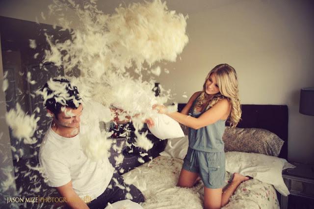 SESION PREBODA: GUERRA DE ALMOHADAS