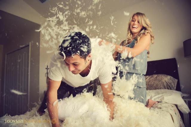 SESION PREBODA: GUERRA DE ALMOHADAS