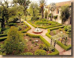 jardín-con-forma-de-cruz