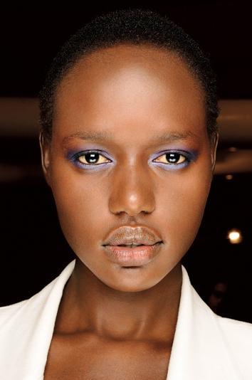 CONCURSO DE MAQUILLAJE Y FOTOGRAFÍA “NU-ANCE”, CON M.A.C.